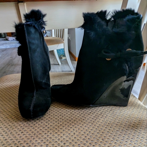 Authentic Louis Vuitton black, wedge boots. - Picture 1 of 7